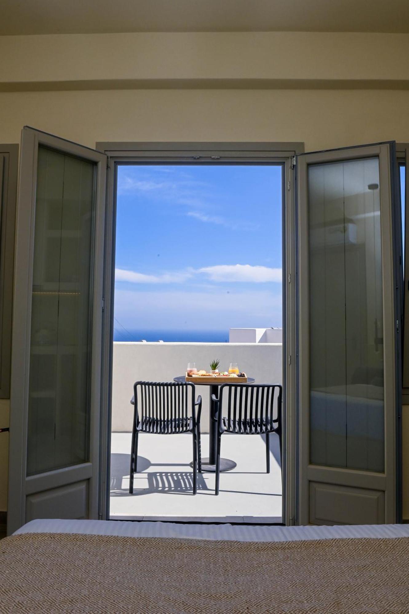 Maeva Suites Santorini Pýrgos Екстериор снимка