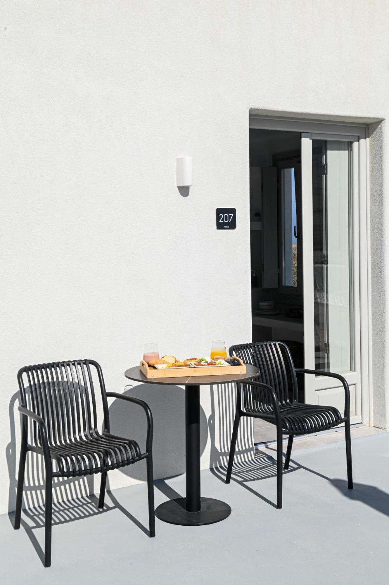 Maeva Suites Santorini Pýrgos Екстериор снимка